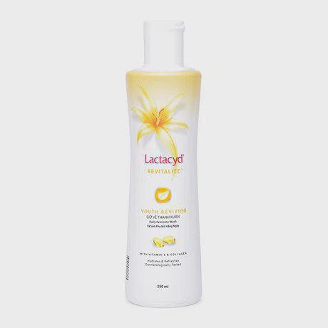 Dung dịch vệ sinh phụ nữ Lactacyd Revitalize (250ml)