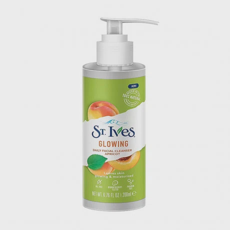 Gel rửa mặt trái mơ ST. Ives Glowing Daily Facial Cleanser Apricot (200ml)