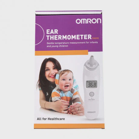 Nhiệt kế điện tử đo tai Omron TH839S