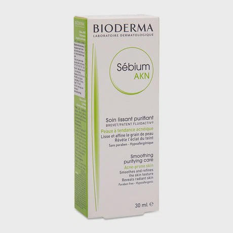Kem dưỡng mịn và sạch da Bioderma Sebium AKN Fluide (30ml)