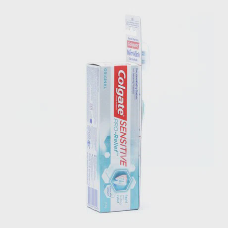 Kem đánh răng Colgate Sensitive Pro Relief (110g) + Tặng kèm bàn chải đánh răng chăm sóc nướu Colgate