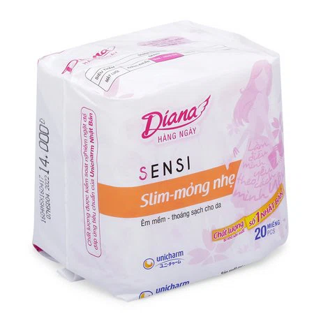 Băng vệ sinh hàng ngày Diana Sensi Daily (20 miếng/gói)