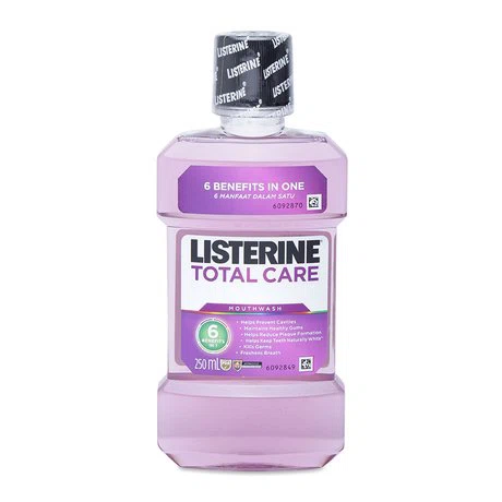 Nước súc miệng chăm sóc toàn diện và bảo vệ khỏi vi khuẩn Listerine Total Care 250ml