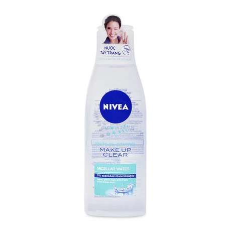 Nước tẩy trang Nivea White Oil Control Make Up Clear - Dung tích gấp đôi giá không đổi 400ml