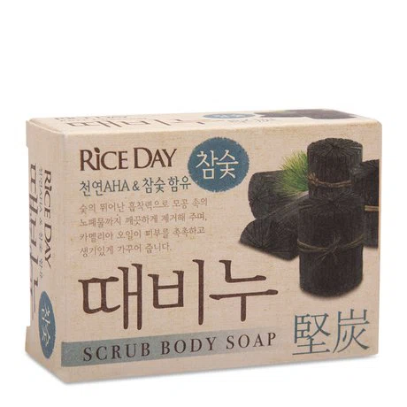 Xà bông tẩy da chết tinh chất than hoạt tính Rice Day 100g