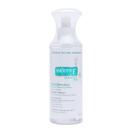 Nước tẩy trang Smooth E Extra Sensitive 200ml